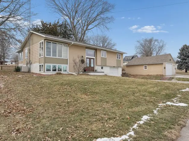 504 Cross Street, Lynnville, IA 50153 - #1