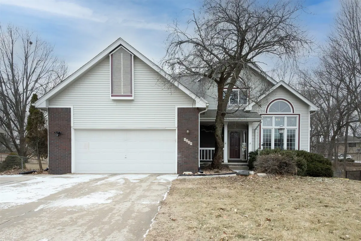 4224 SW 27th Street, Des Moines, IA 50321 - Image #1
