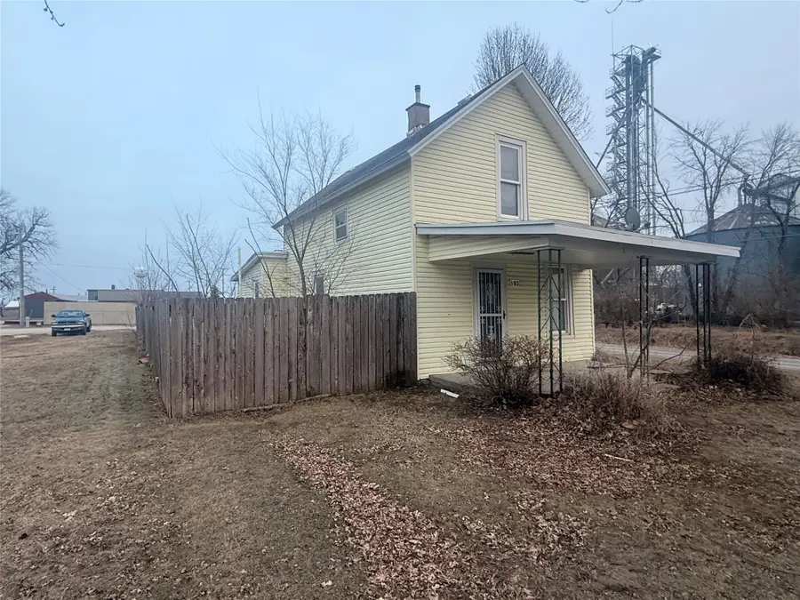 103 N Harrison Street, Stuart, IA 50250 - #2
