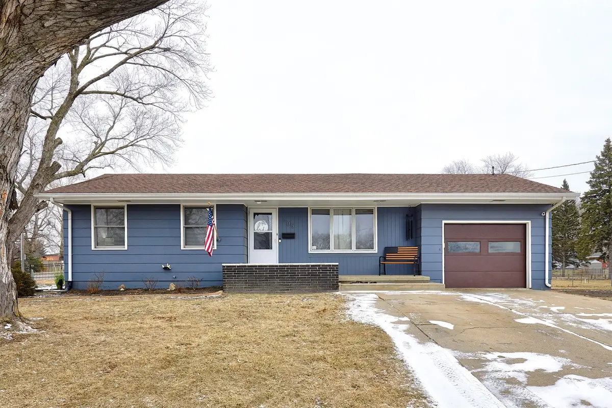 105 SW Flynn Drive, Ankeny, IA 50023 - Image #1