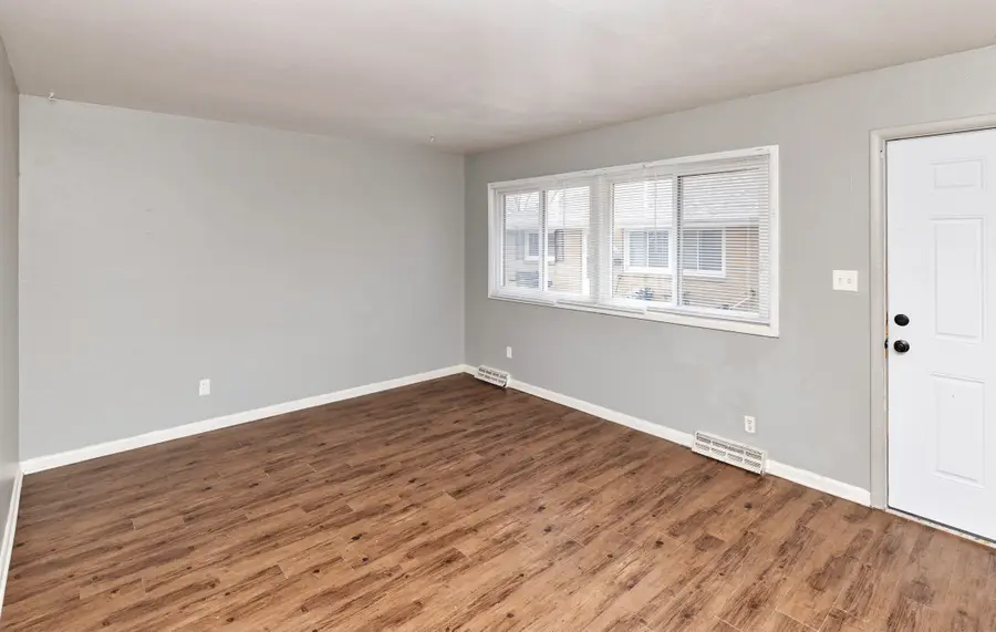 3424-3426 SW 8th Street, Des Moines, IA 50315 - Image #3