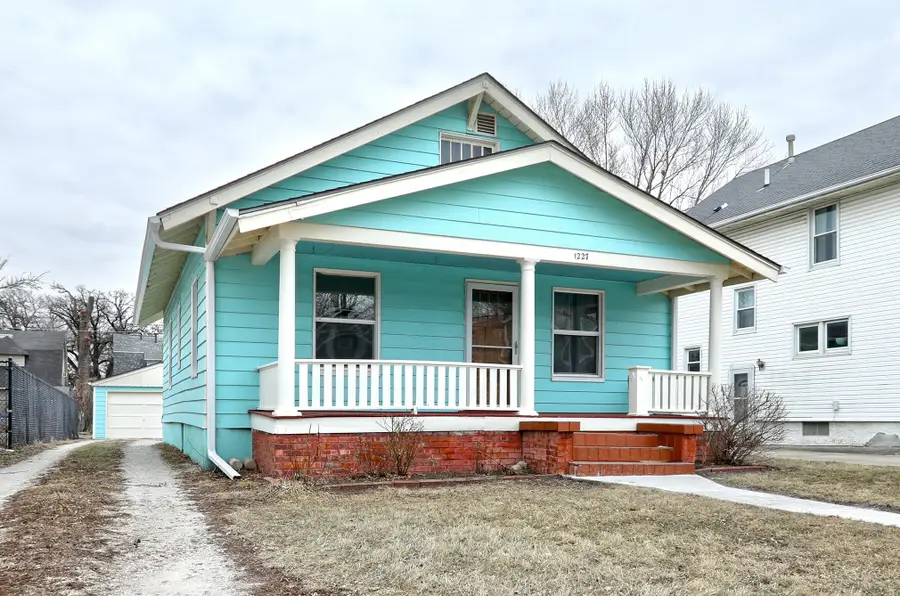 1227 13th Street, Des Moines, IA 50314 - Image #2