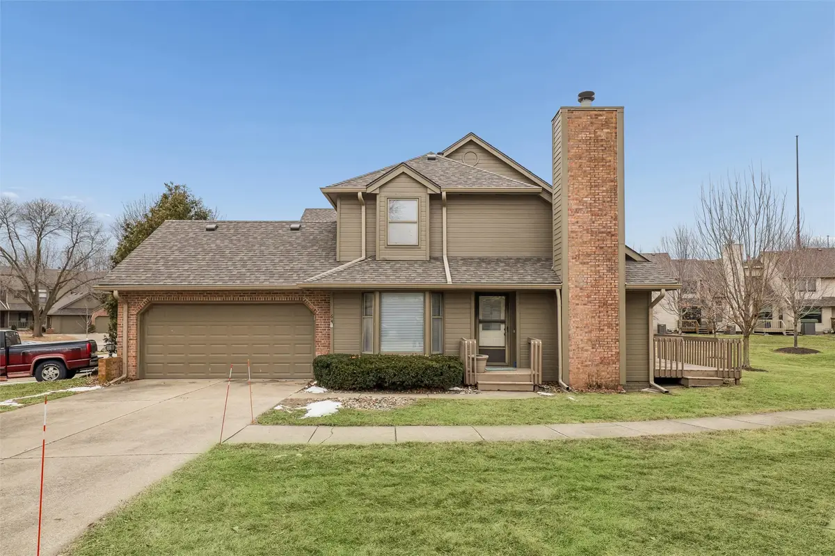 1070 50th Street #6A, West Des Moines, IA 50266 - Image #1