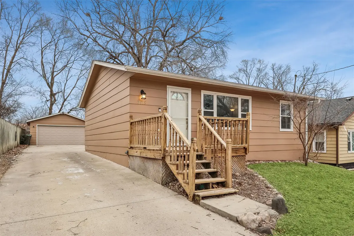 3515 E 39th Street, Des Moines, IA 50317 - Image #1