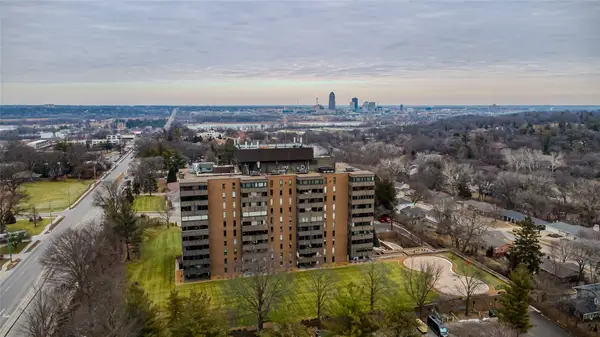 3131 Fleur Drive #208, Des Moines, IA 50321