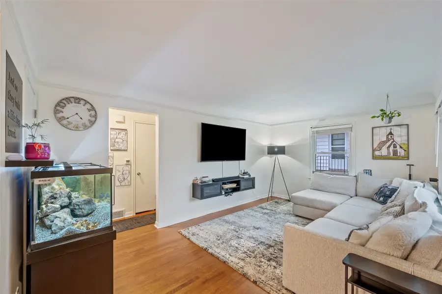 4012 Bowdoin Street, Des Moines, IA 50313 - Image #2