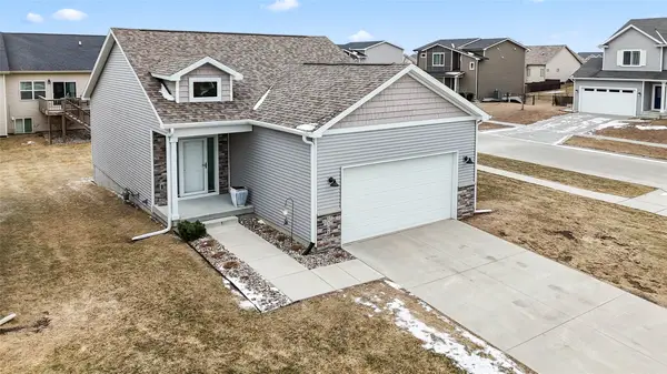 1101 Cheyenne Drive, Nevada, IA 50201