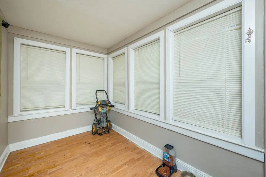 1727 Mondamin Avenue, Des Moines, IA 50314 - Image #2