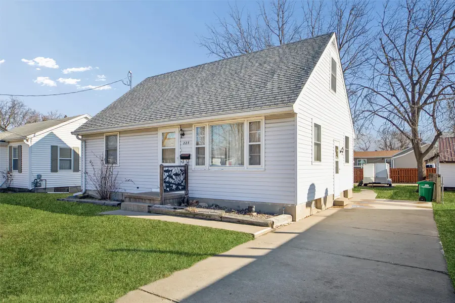225 SW Des Moines Street, Ankeny, IA 50023 - Image #2