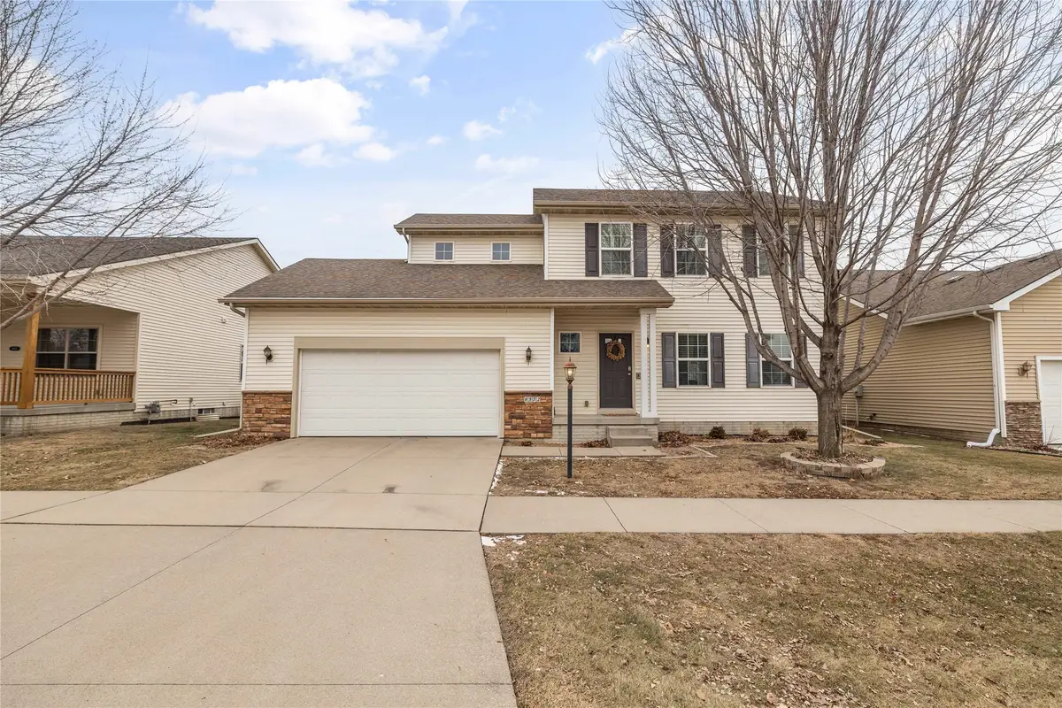 6572 NE 9th Court, Des Moines, IA 50313 - #1