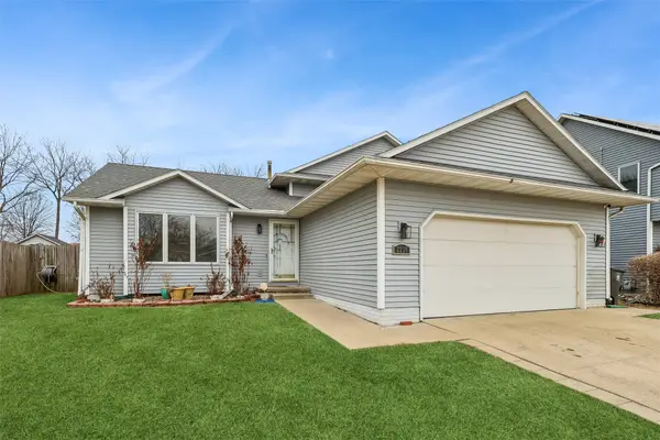 2236 Riverwoods Avenue, Des Moines, IA 50320