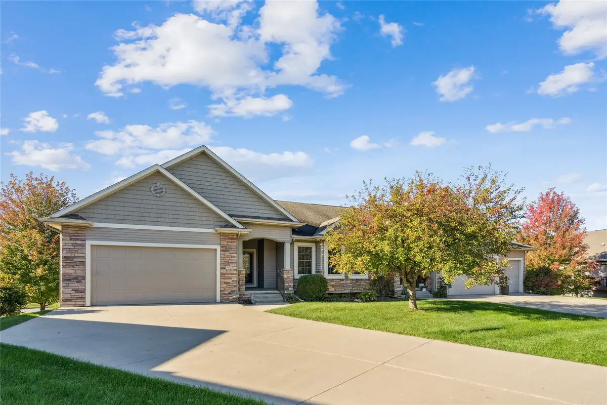 4602 143rd Street, Urbandale, IA 50323 - Image #1