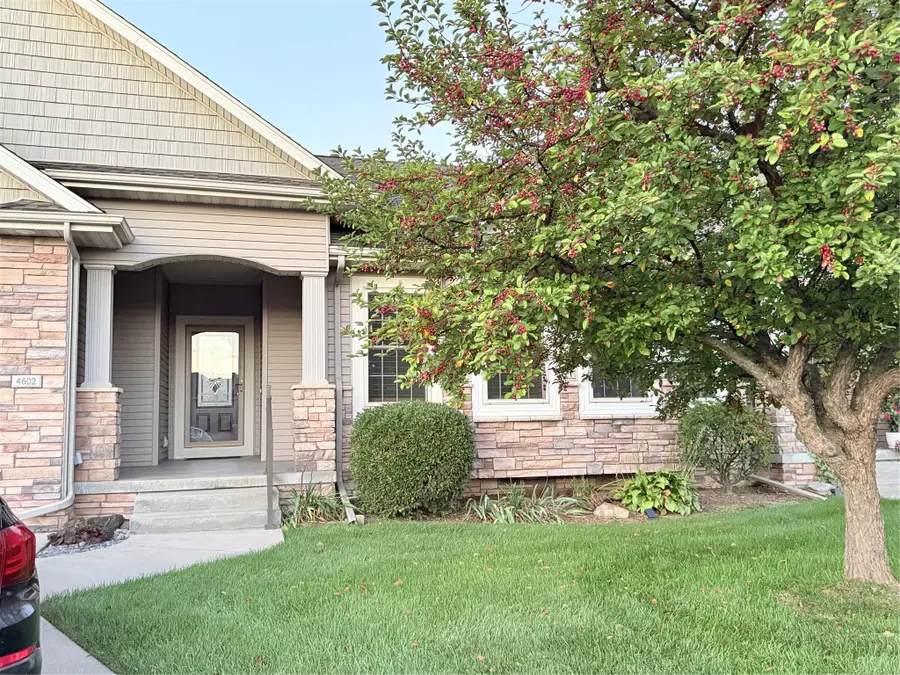 4602 143rd Street, Urbandale, IA 50323 - Image #2