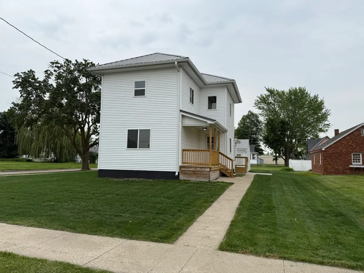 207 N 3rd Street, Montezuma, IA 50171 - #1