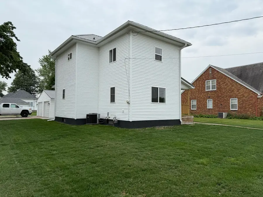207 N 3rd Street, Montezuma, IA 50171 - #2