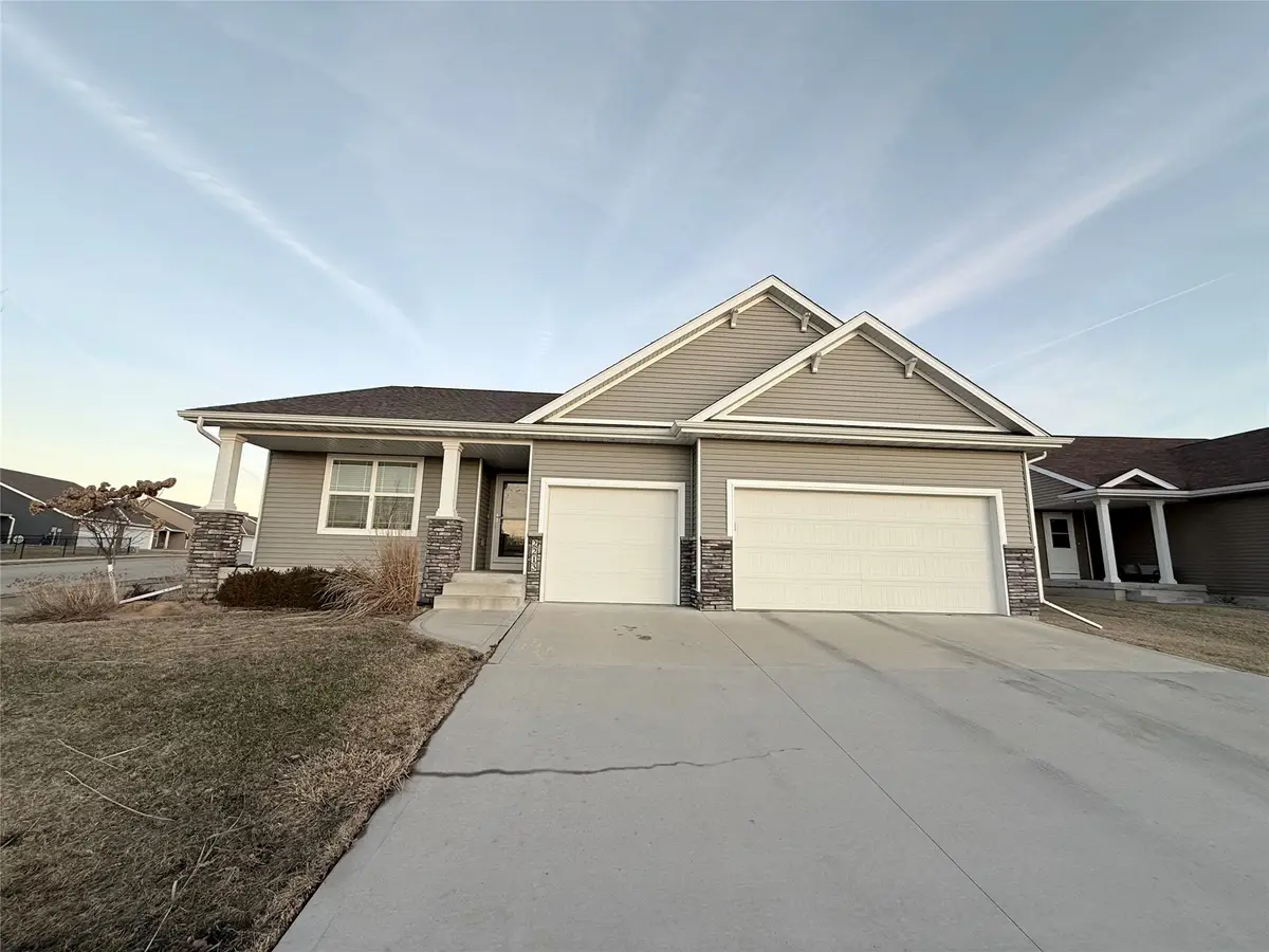 2213 Williams Drive, Fort Dodge, IA 50501 - #1