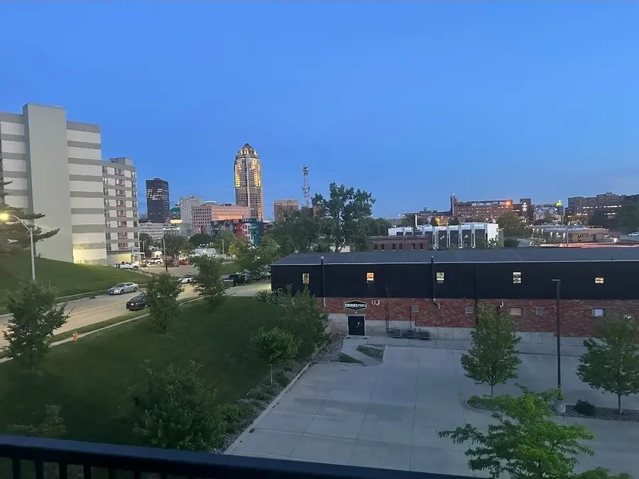 924 12th Street, Des Moines, IA 50309 - Image #3