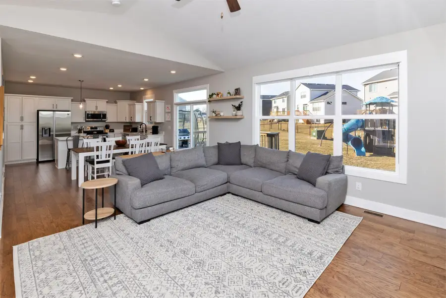 503 SE Alba Place, West Des Moines, IA 50265 - Image #3