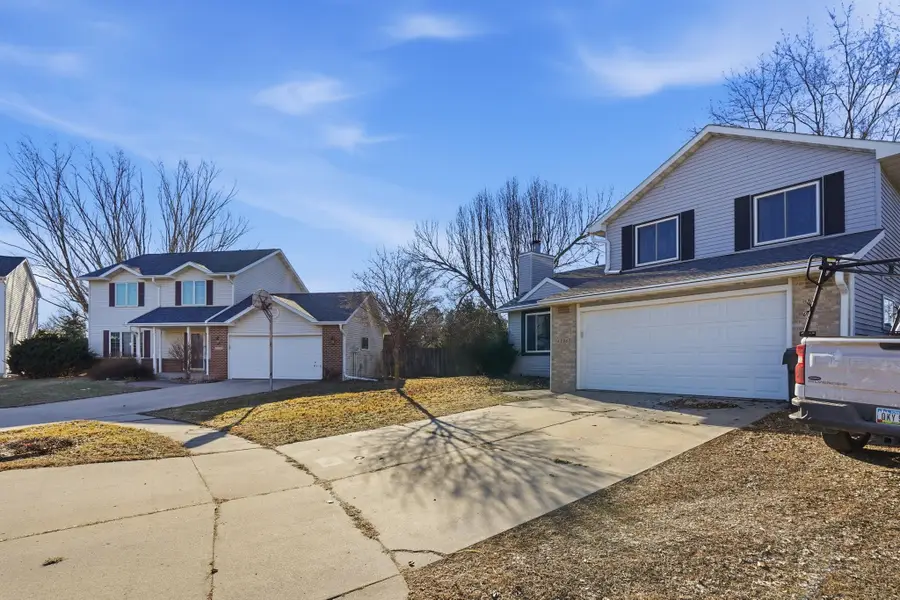 5235 Texas Circle, Ames, IA 50014 - Image #2