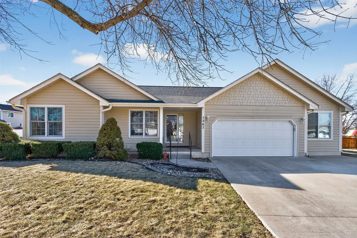 1267 Bentwood Court, Altoona, IA 50009 - Image #1