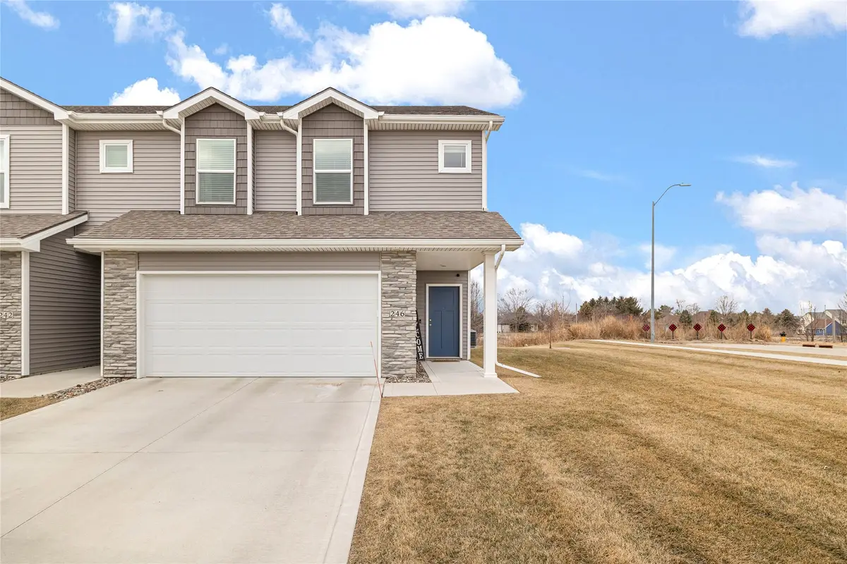 246 NE Meadow Lane, Ankeny, IA 50021 - Image #1