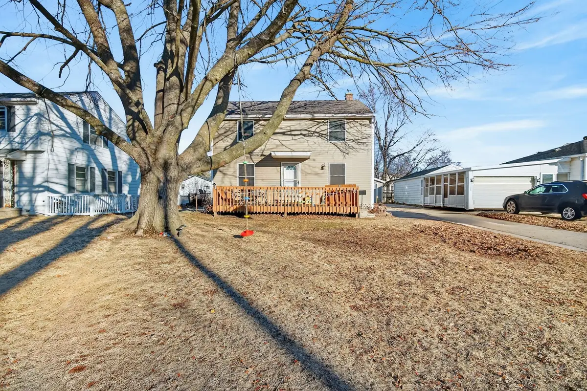316 E 20th Street S, Newton, IA 50208 - Image #1