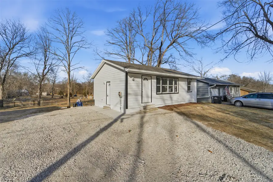 3910 Indianapolis Avenue, Des Moines, IA 50317 - Image #2