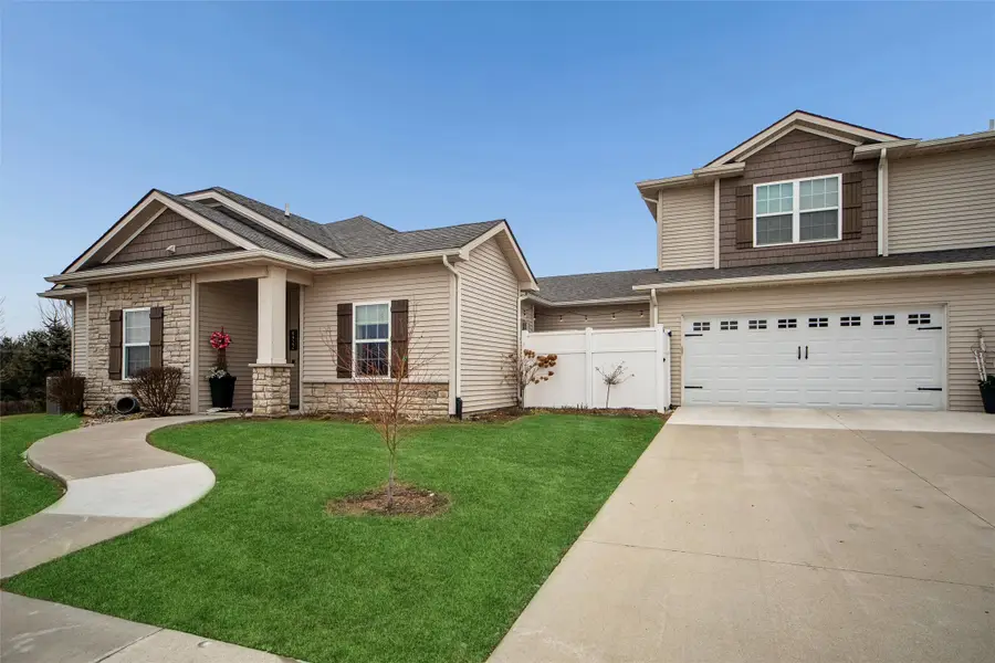 8922 Jean Louise Drive, West Des Moines, IA 50266 - Image #3