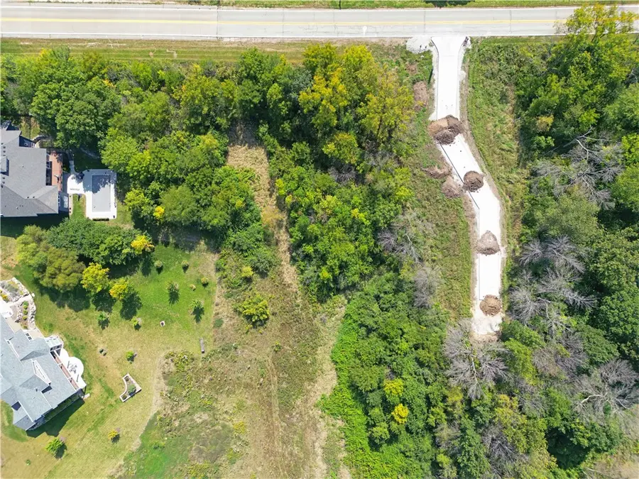 5663 SW Maffitt Lake Road, West Des Moines, IA 50265 - Image #3