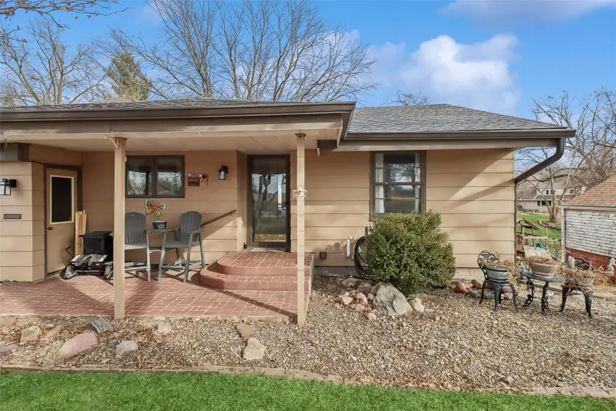 722 W 12th Street S, Newton, IA 50208 - #2