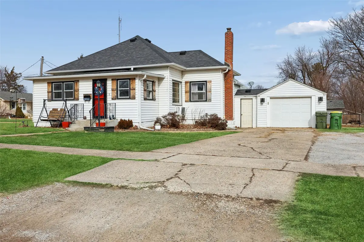 201 E 8th Street, Madrid, IA 50156 - #1