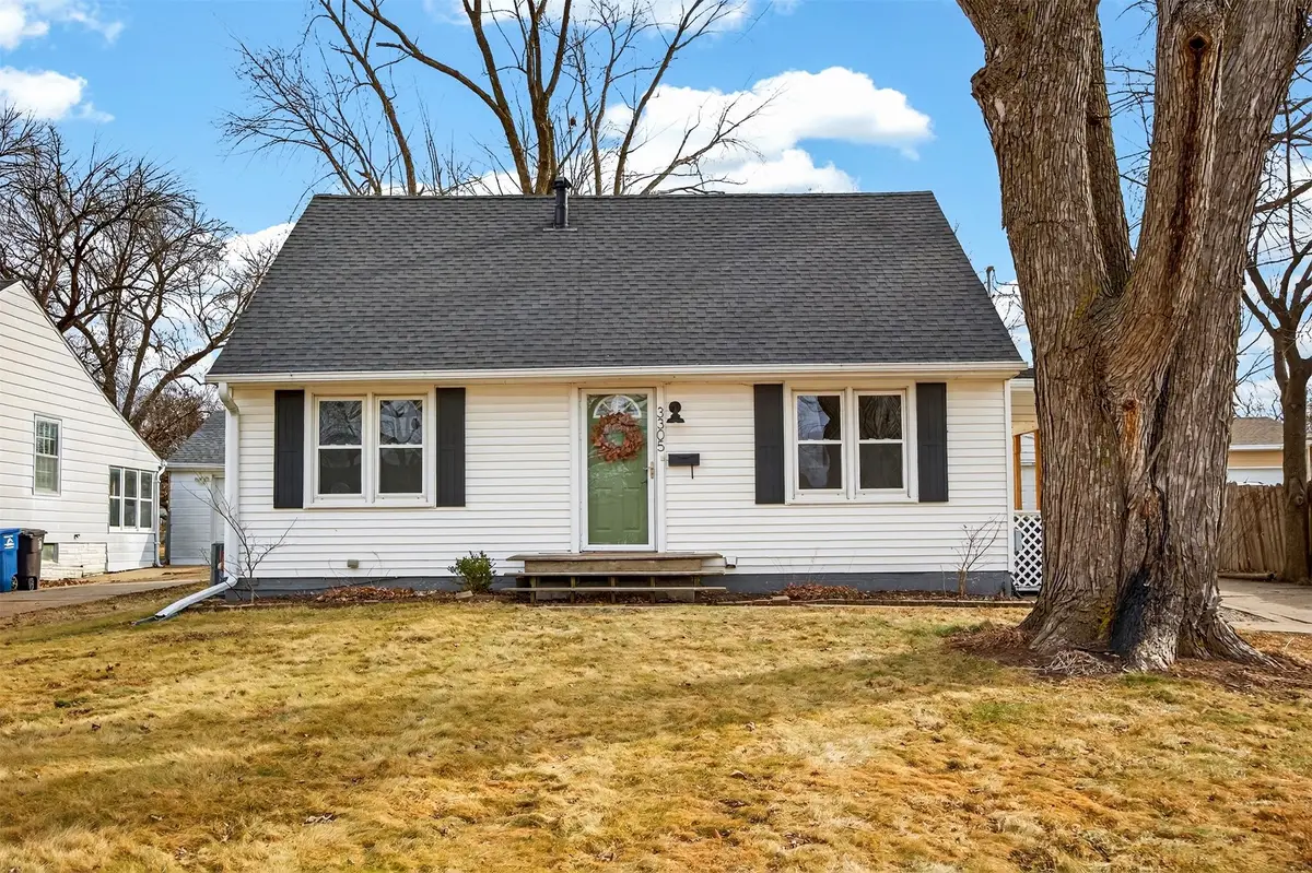 3305 54th Street, Des Moines, IA 50310 - #1