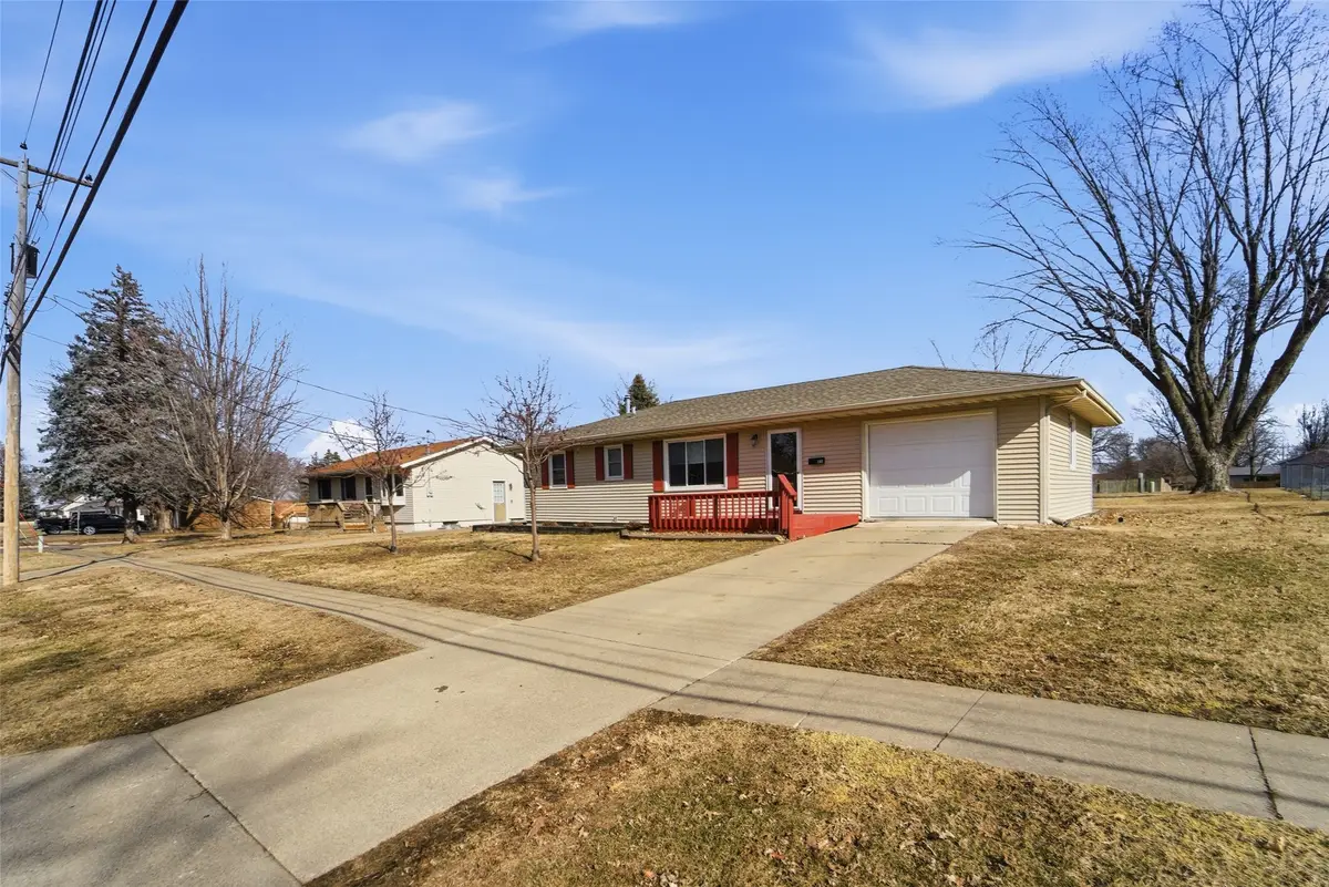 1419 N Grant Street, Knoxville, IA 50138 - #1