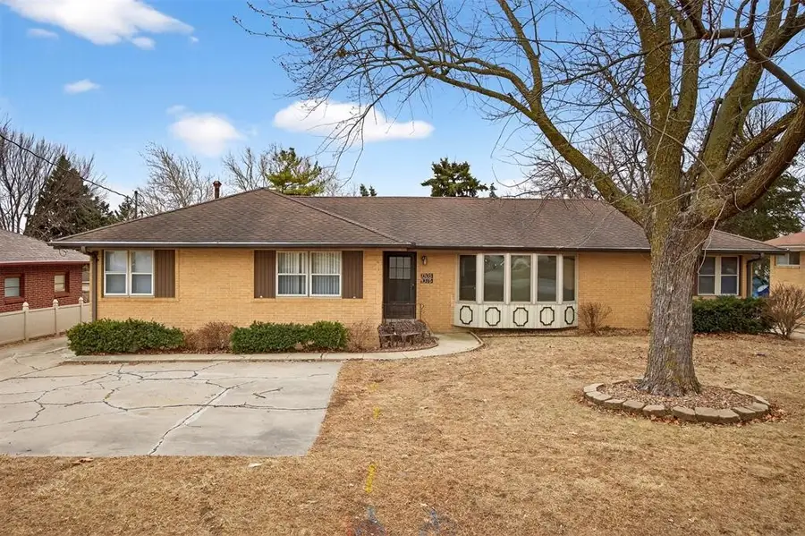 1305 NE 51st Avenue, Des Moines, IA 50313 - Image #2