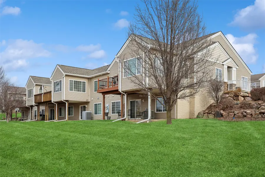 4002 NE Tulip Lane, Ankeny, IA 50021 - #2