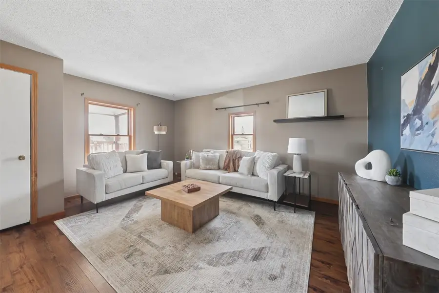 713 W Jefferson Street, Knoxville, IA 50138 - #2