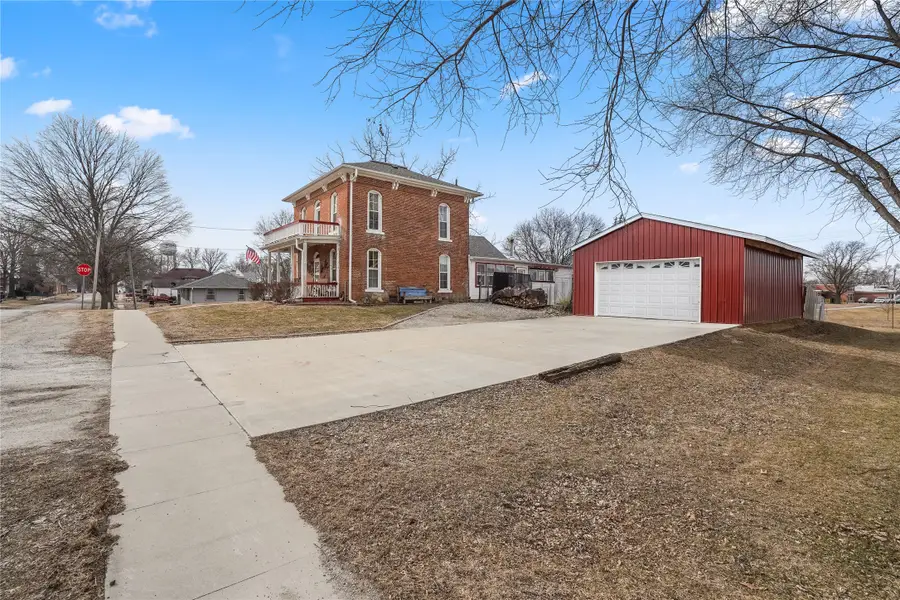 402 N York Street, Monroe, IA 50170 - #2