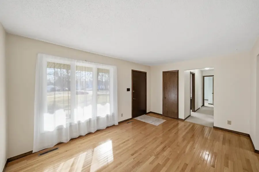 1515 Highview Drive, Des Moines, IA 50315 - #2