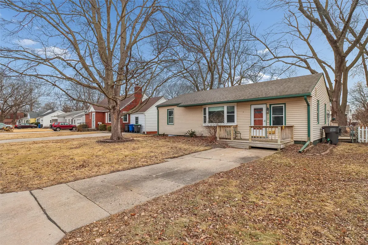 3112 Sheridan Avenue, Des Moines, IA 50310 - #1