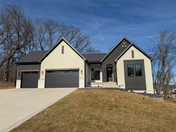 10321 Thorne Drive, West Des Moines, IA 50266