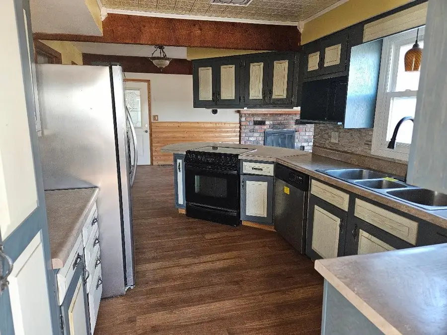 21185 20th Avenue, New Virginia, IA 50210 - #3