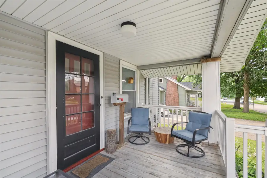 1725 41st Street, Des Moines, IA 50310 - #3