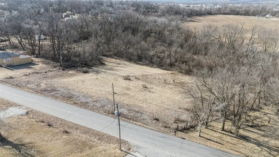 1705 E Diehl Avenue, Des Moines, IA 50320 - #3