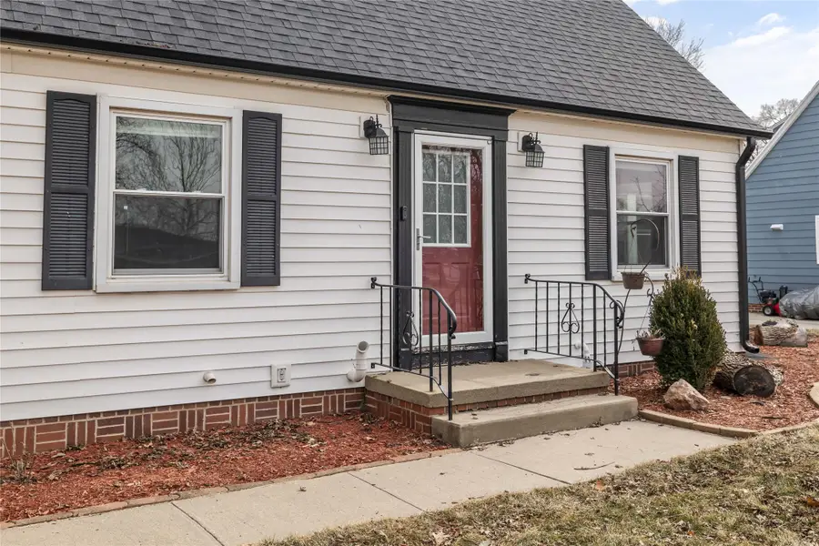 406 Story Street, Slater, IA 50244 - #2