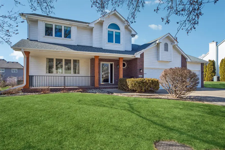 4616 94th Street, Urbandale, IA 50322 - #2