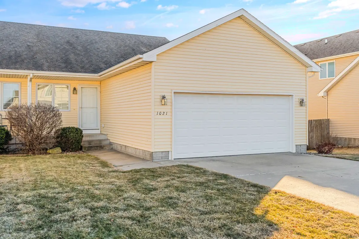 1021 SW 47th Circle Sw, Ankeny, IA 50023 - #1