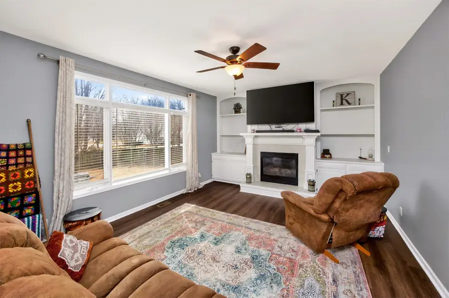 9012 Telford Circle, Johnston, IA 50131 - #2