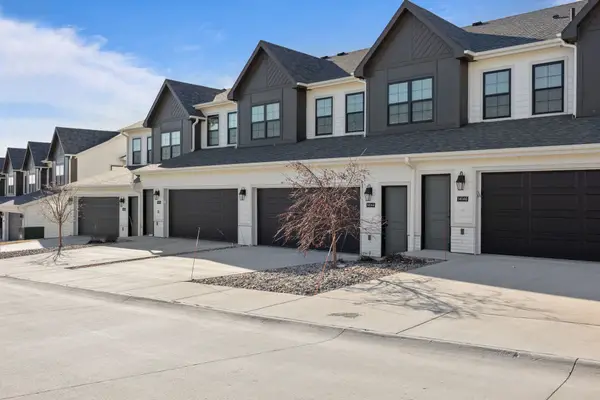 14144 Wilden Drive, Urbandale, IA 50323