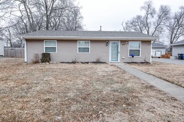 2830 Scott Avenue, Des Moines, IA 50317