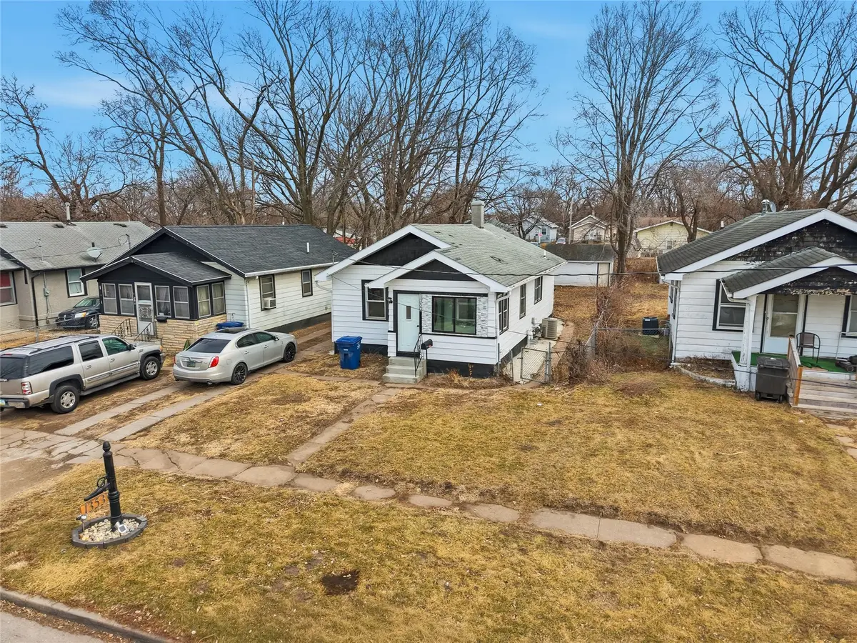 1353 E 15th Street, Des Moines, IA 50316 - #1
